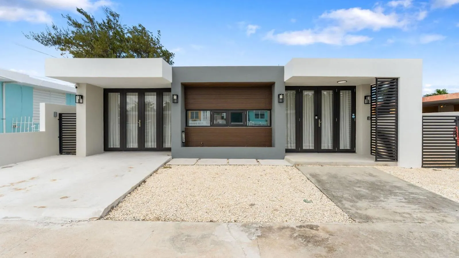 Casa Catalina A Modern Family Retreat In Isabela 3Br Home With Jacuzzi 0*,  Puerto Rico